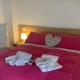 I4111_20250428120434_7_camera_matrimoniale_con_terrazza_4_room_img.jpg