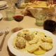 194_20200309170335_veal_meatballs_with_white.jpg