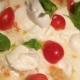 219_20201014111025_pizza_caprese.jpg